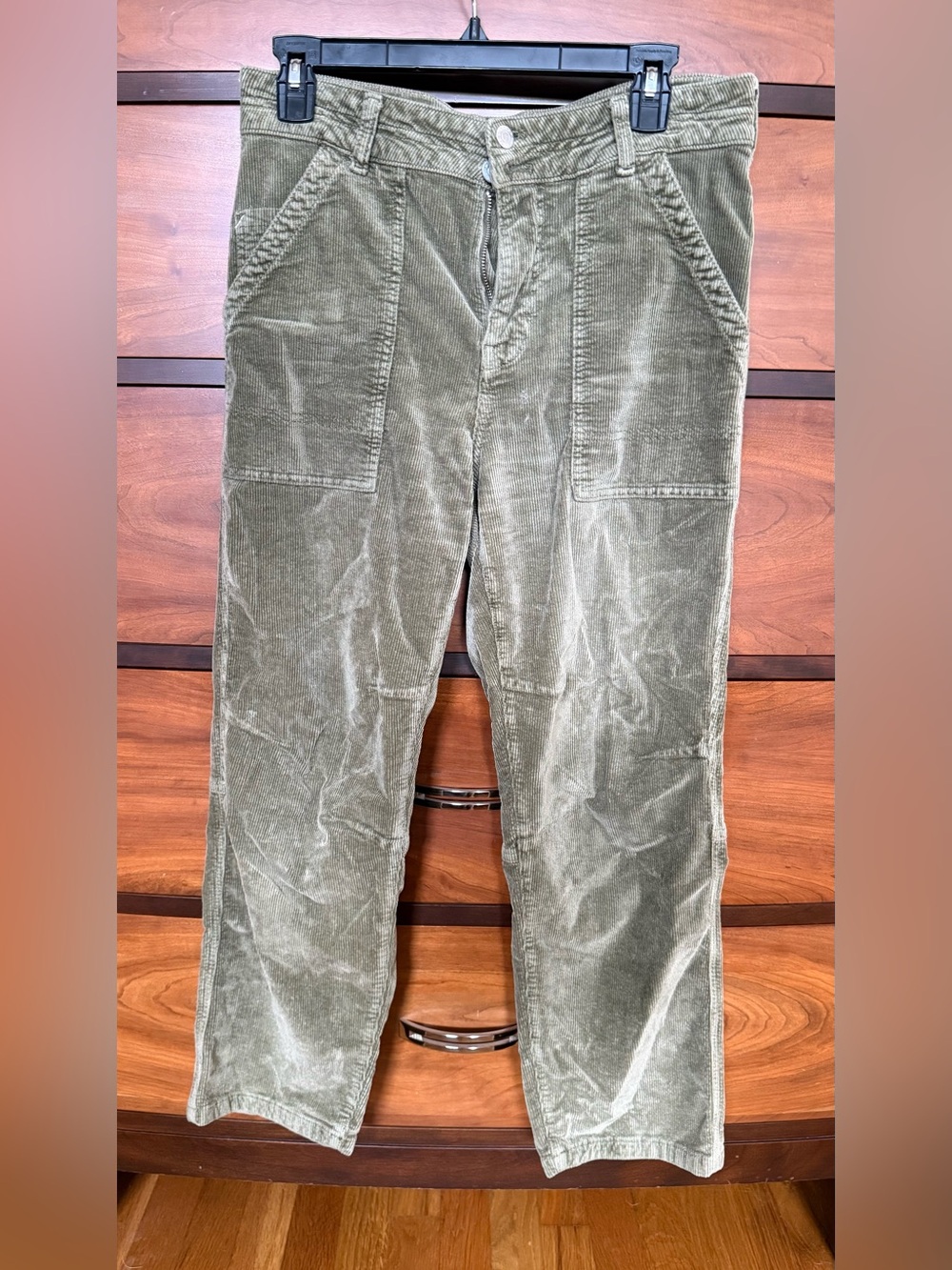 Pilcro women's The wanderer relaxed leg, corduroy pants size 28